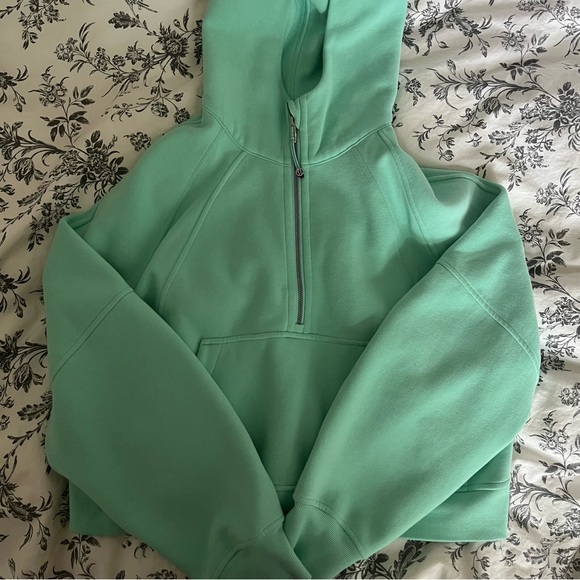 🖤SOLD🖤 Lululemon scuba oversized half zip 1/2 cropped hoodie in wild mint - Picture 3 of 8